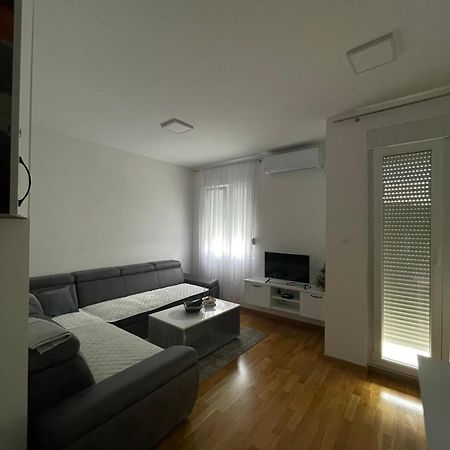 Apartament Laki Nikšić Zewnętrze zdjęcie