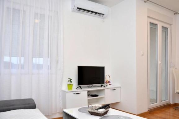 Apartament Laki Nikšić Zewnętrze zdjęcie